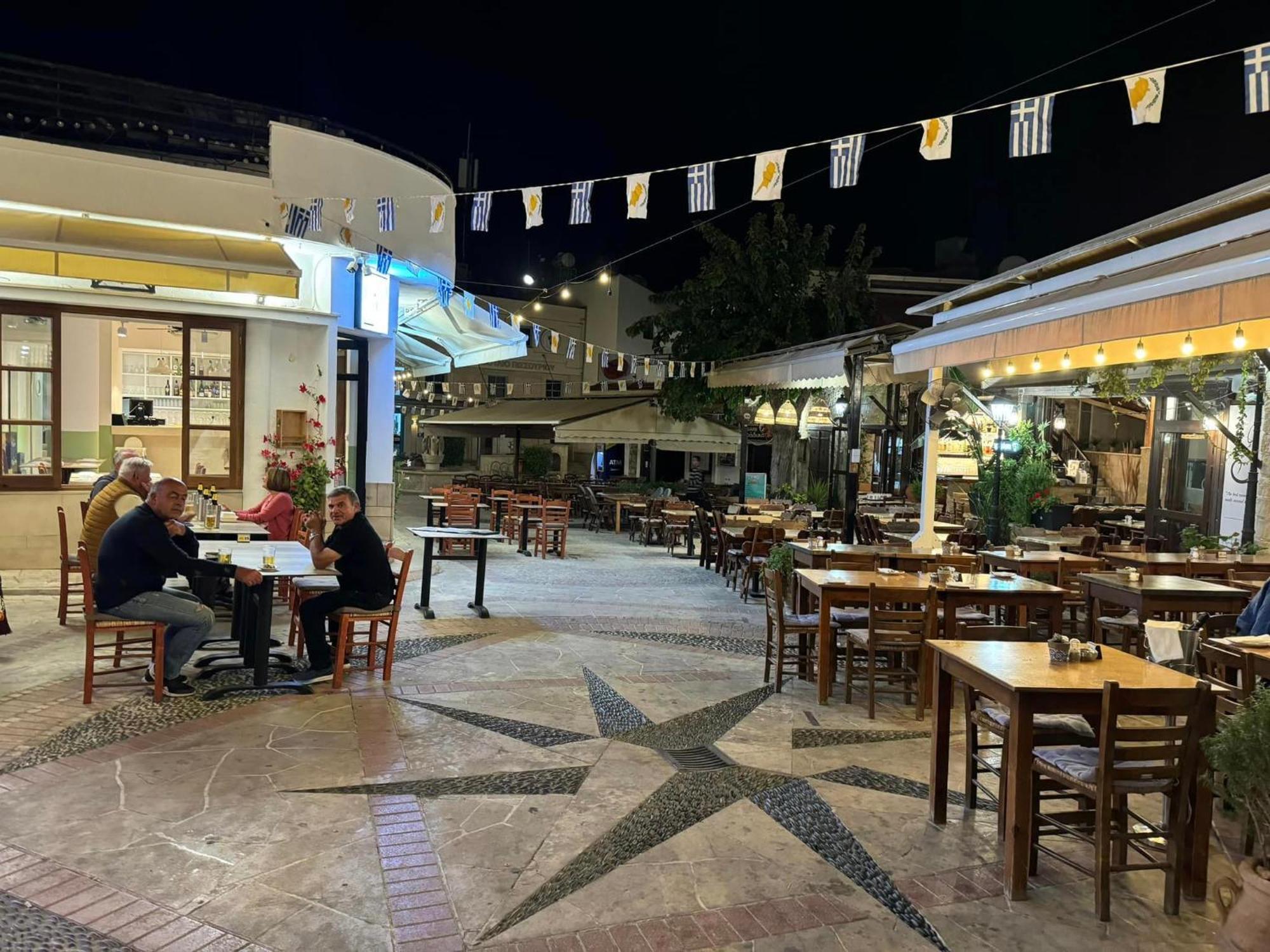 Apartamento Chariandry Court Pissouri Exterior foto