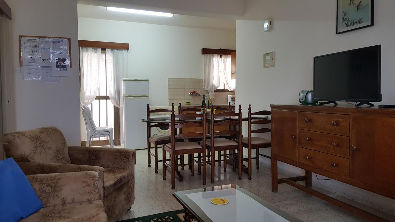 Apartamento Chariandry Court Pissouri Exterior foto